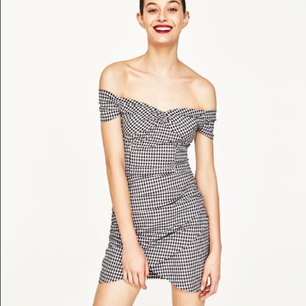 BNWT Zara Off-the-Shoulder Gingham Dress